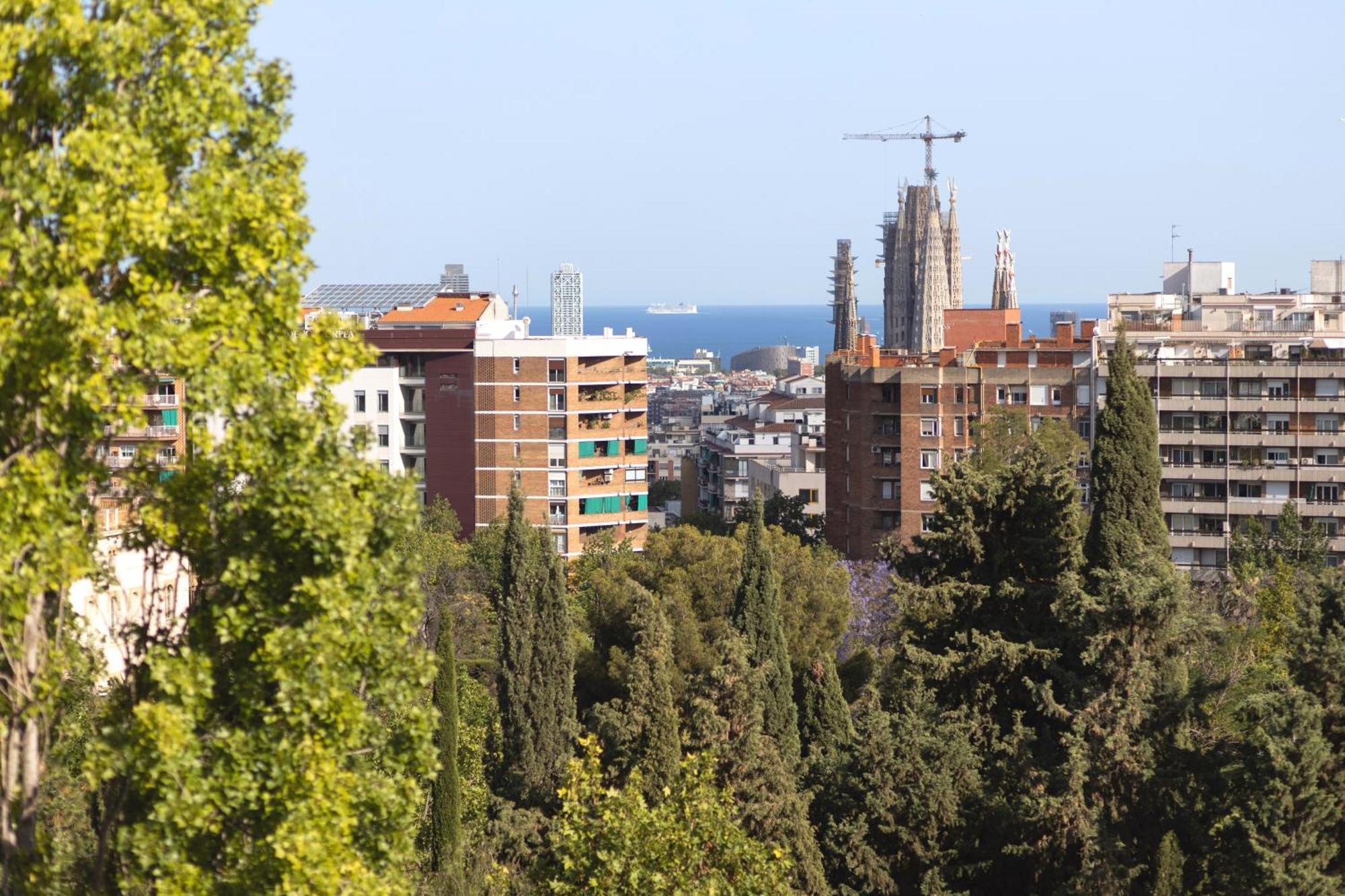 Lodging Apartments Guell Gaudi Barcelona Exteriör bild